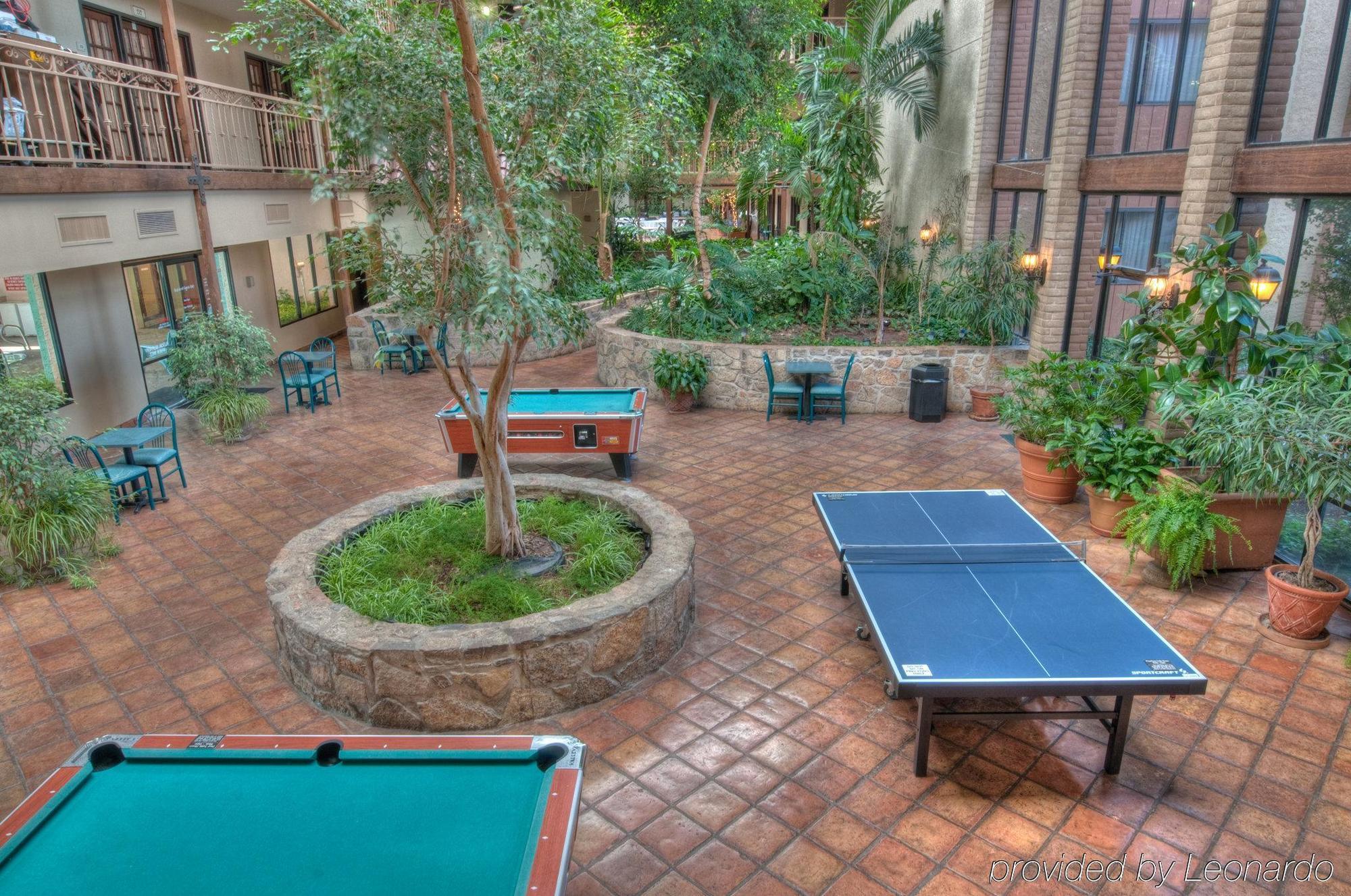 MCM Elegante Suites Abilene Exterior foto